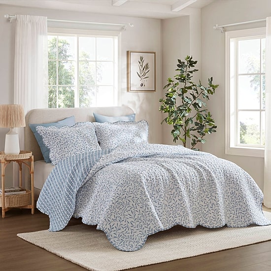 Madison Park Eamon Reversible Print Scalloped Edge 3-pc. Quilt Set