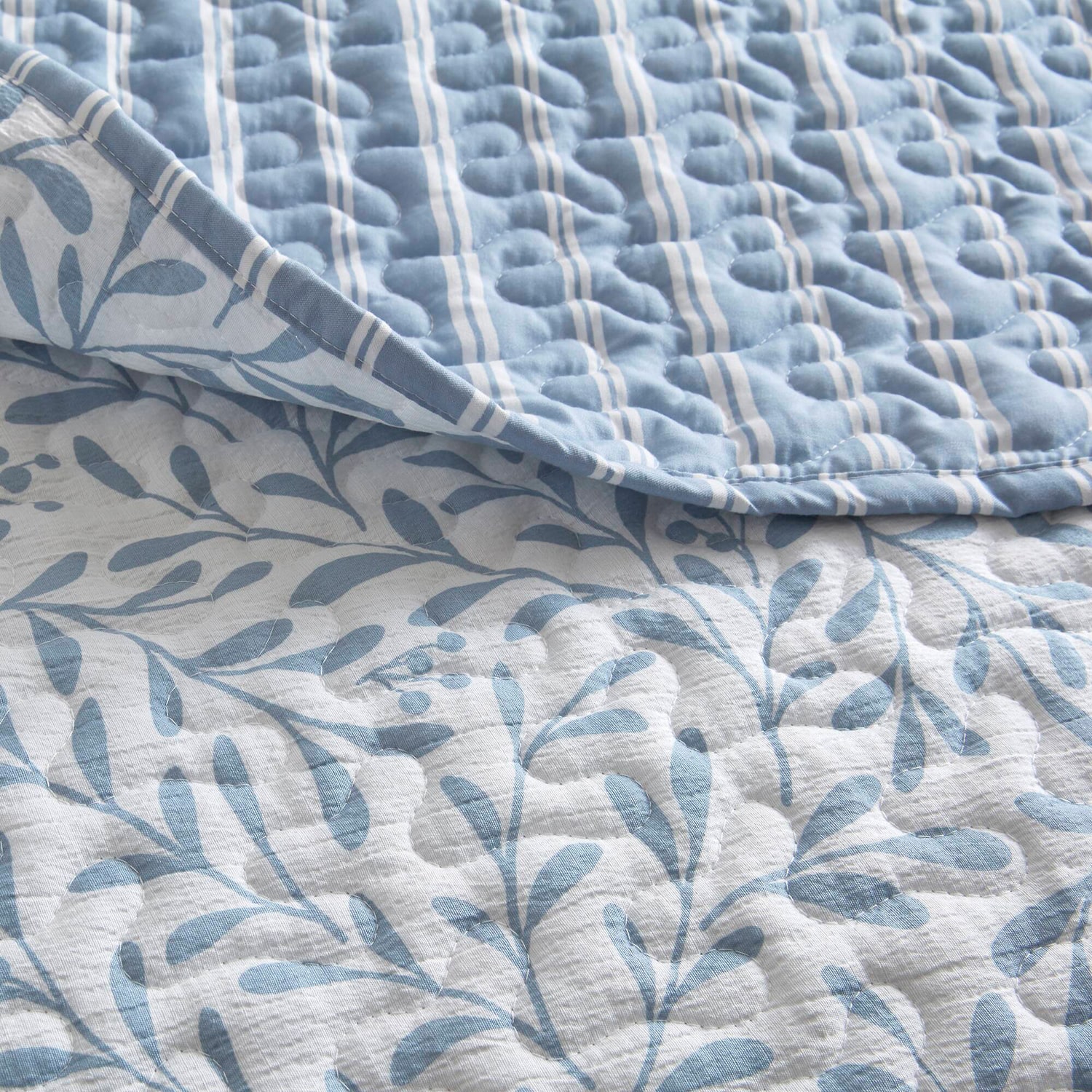 Madison Park Eamon Reversible Print 3-pc. Quilt Set