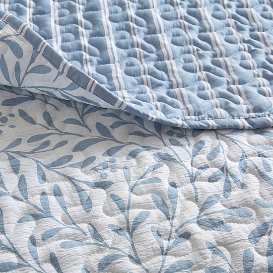 Madison Park Eamon Reversible Print Scalloped Edge 3-pc. Quilt Set