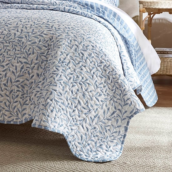 Madison Park Eamon Reversible Print Scalloped Edge 3-pc. Quilt Set