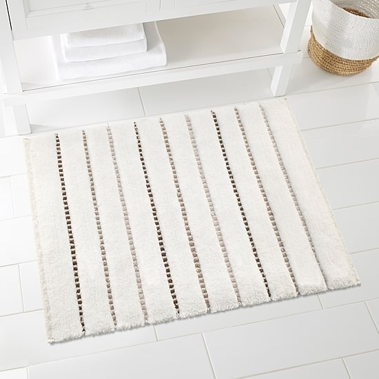 IZOD Sandbar Bath Rug