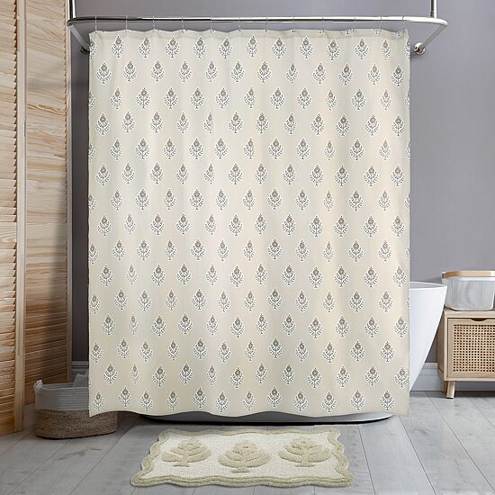 IZOD Henley Tufted With Non-Slip Latex Back Bath Rug