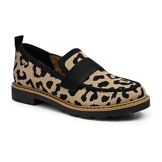 TARYN by TARYN ROSE Amy Womens Round Closed Toe Loafers