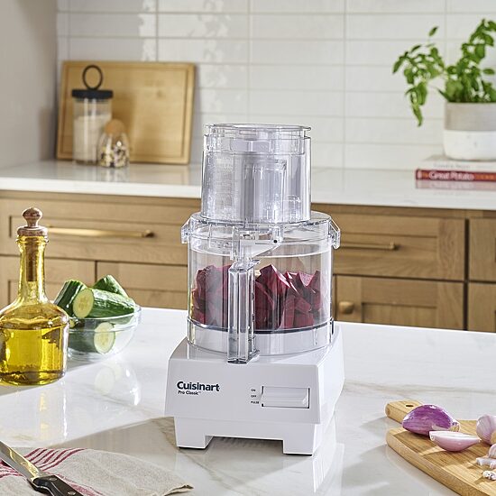 Cuisinart® Pro Classic ™ 7-Cup Food Processor