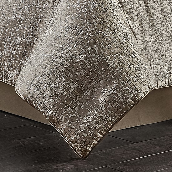Queen Street Calgary 4-pc. Jacquard Comforter Set