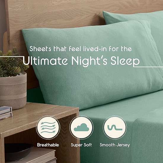 Vellux Snuggle Wrinkle Resistant Deep Pocket Sheet Set