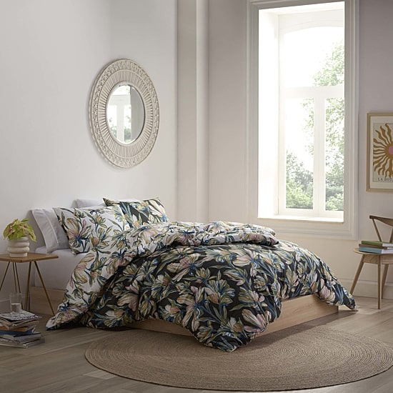 Martex Expression Lordes Midweight Down Alternative Comforter Set