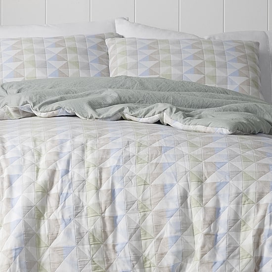 Martex Expression Yuma Midweight Down Alternative Comforter Set