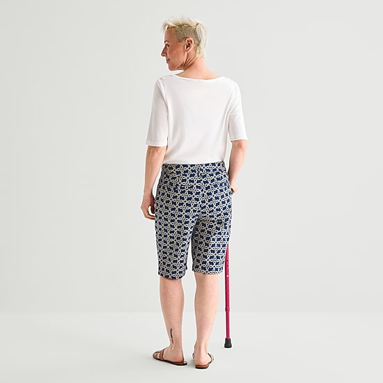 St. John's Bay Womens 11" Adaptive Easy-on + Easy-off Bermuda Short