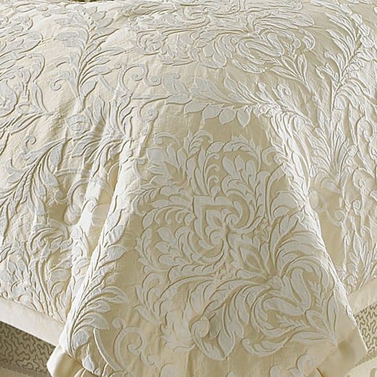 Queen Street Maddison 4-pc. Damask + Scroll Comforter Set