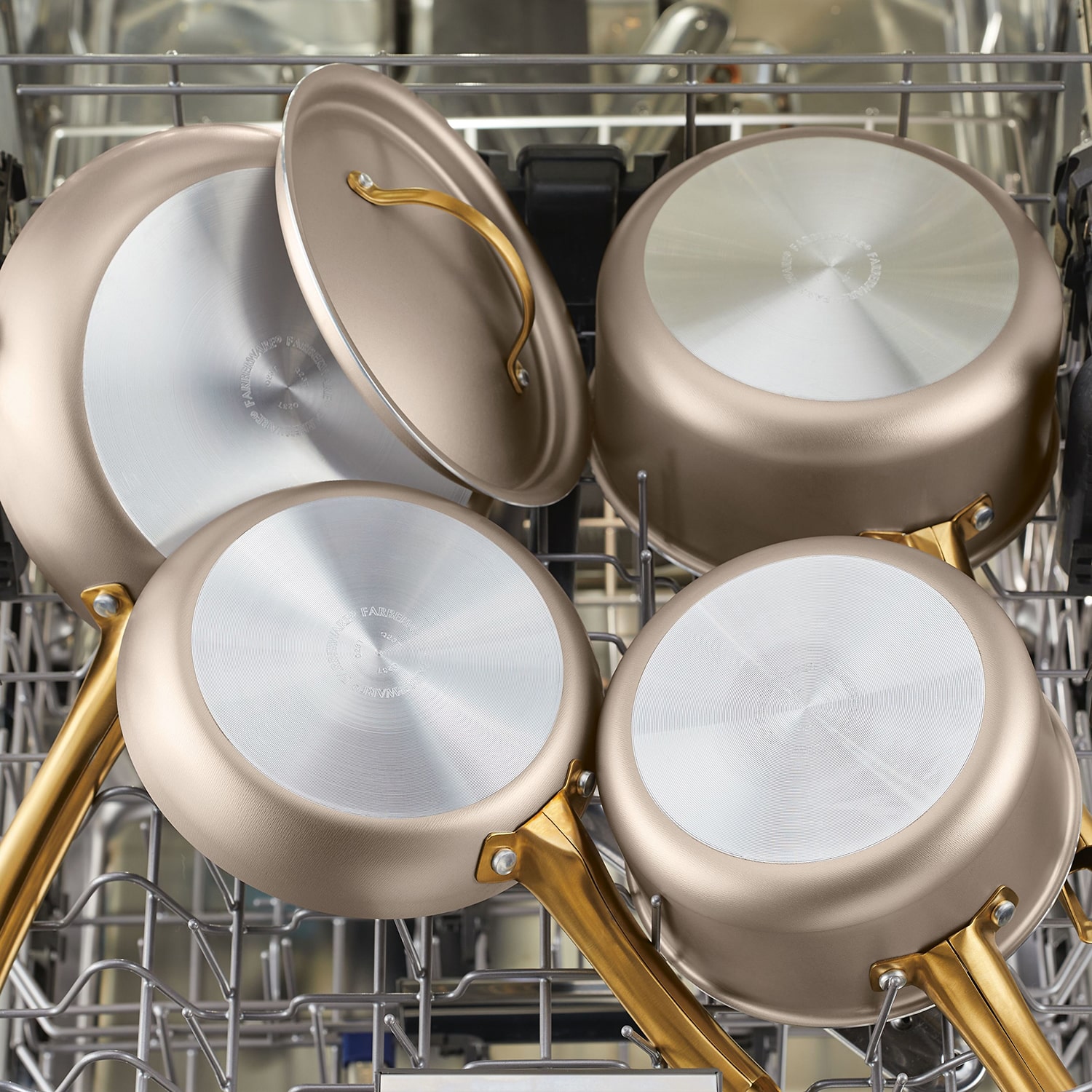 Farberware Radiant 2-qt. Non-Stick Sauce Pan