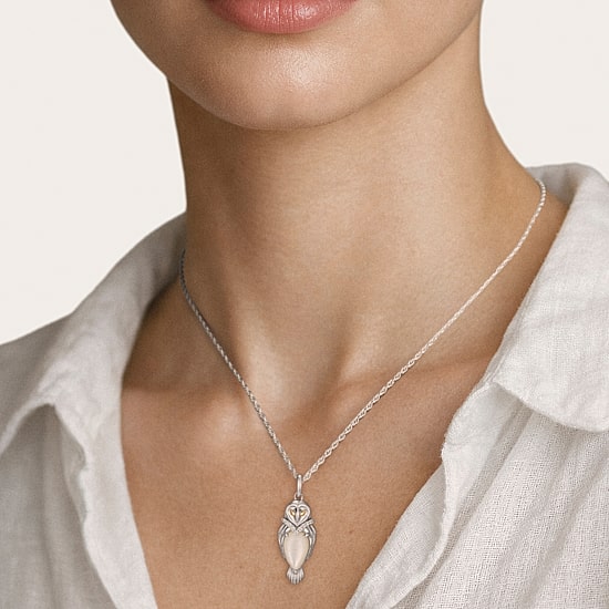 Harry Potter (F / Si2) Womens Diamond Accent Genuine White Mother Of Pearl 14K Two Tone Gold Over Silver 16 Inch Pendant Necklace