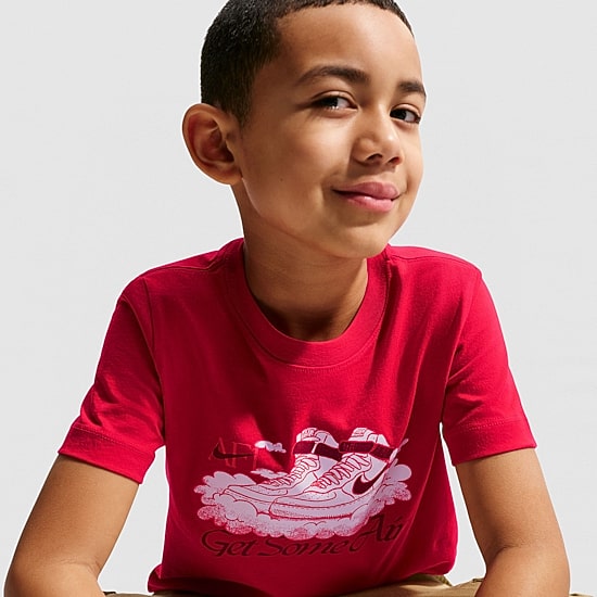 Nike Big Kid Unisex Crew Neck Short Sleeve Regular Fit Graphic T-Shirt