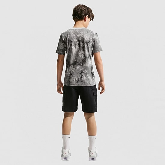 Nike Big Kid Unisex Crew Neck Short Sleeve Regular Fit Graphic T-Shirt