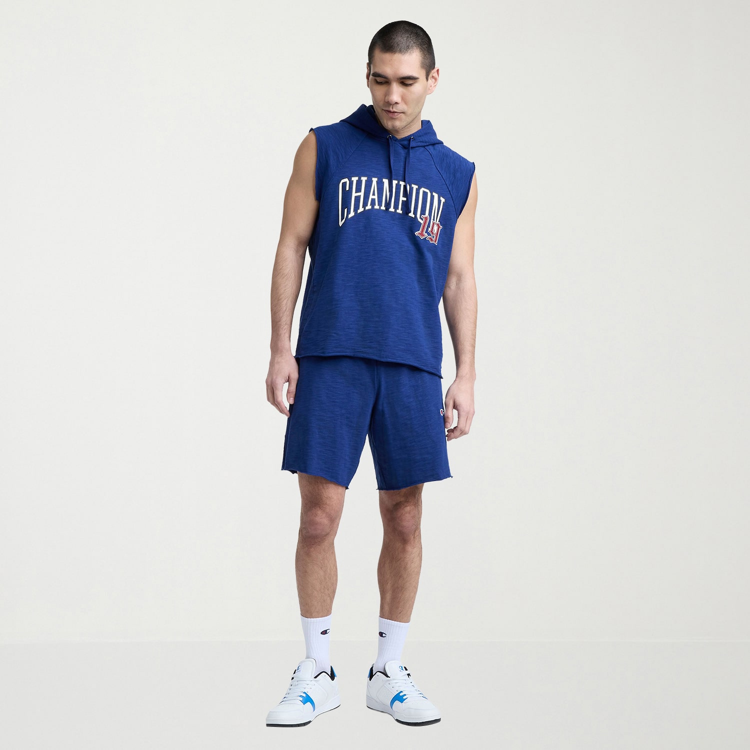 Champion Mens 7" Mid Rise Workout Shorts