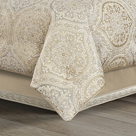Queen Street Rinaldi 4-pc. Embellished Comforter Set