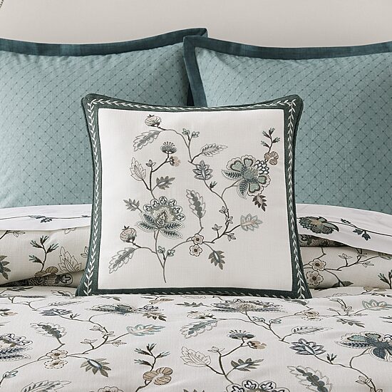 Queen Street Brookside 1 Pair Square Throw Pillow