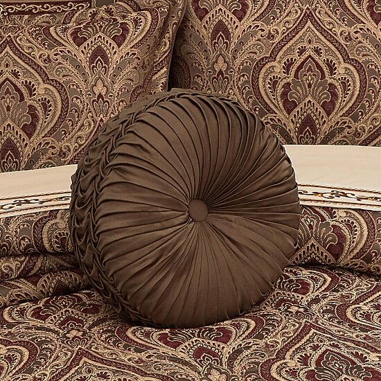 Five Queens Court Octavia Round Throw Pillow