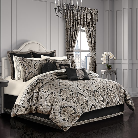 Five Queens Court Hawthorne 4-pc. Embellished Comforter Set