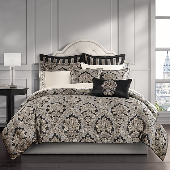 Five Queens Court Hawthorne 4-pc. Embellished Comforter Set