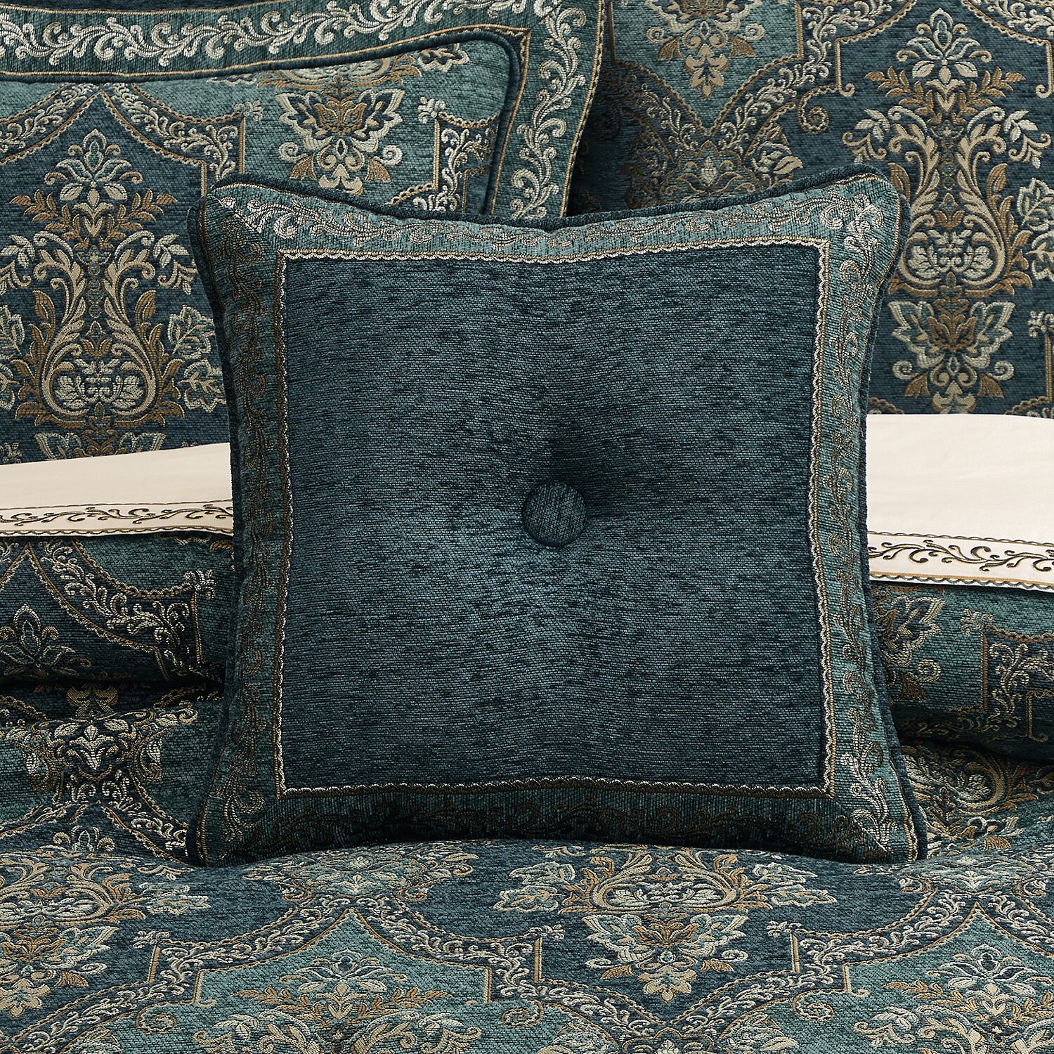 Queen Street Nadine 1 Pair Square Throw Pillow
