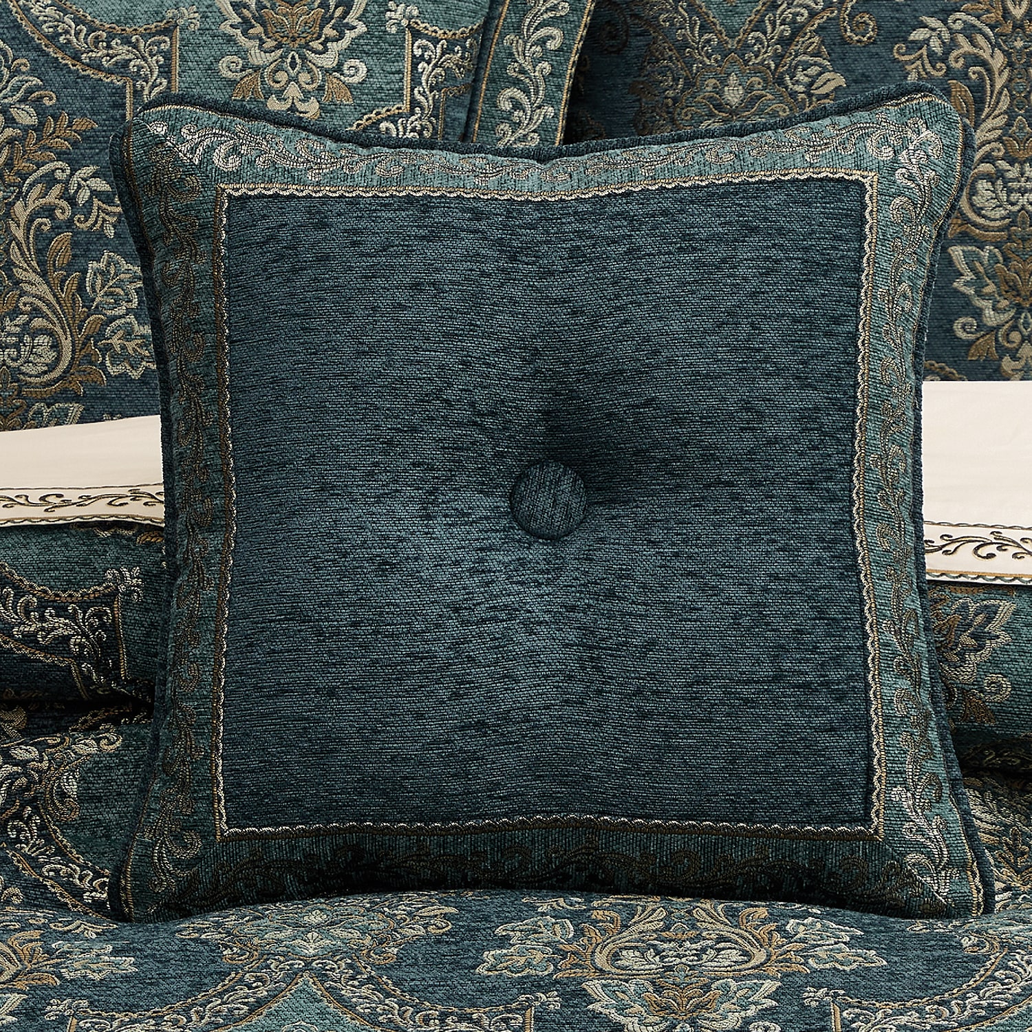 Queen Street Nadine 1 Pair Square Throw Pillow