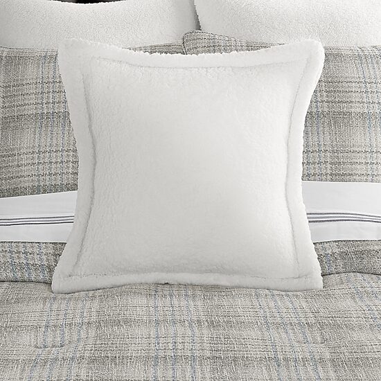 Queen Street Alessandro 1 Pair Square Throw Pillow