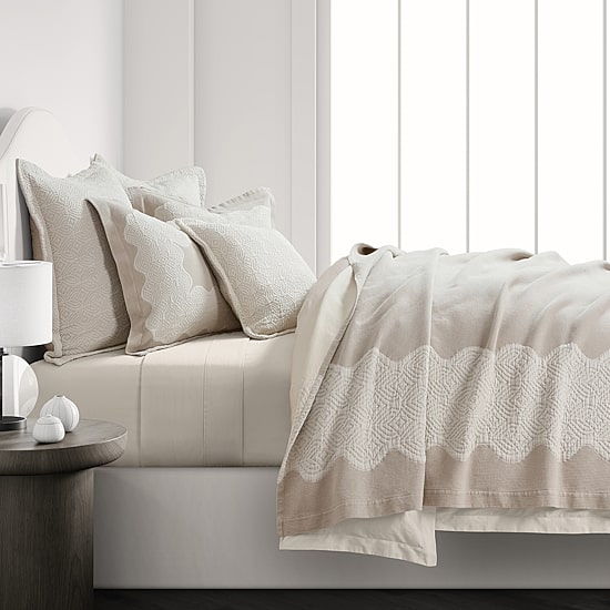 Queen Street Brighton Coverlet