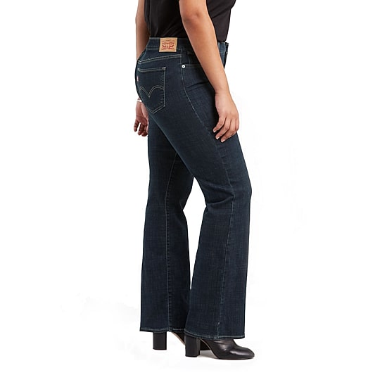 Levi's® Womens Plus Mid Rise Classic Bootcut Jean