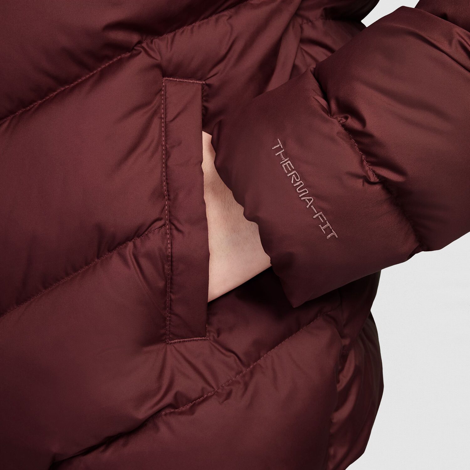 Nike Big Kid Girls Hooded Heavyweight Puffer Jacket