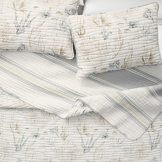 Linery Coastal Reversible Quilt Set