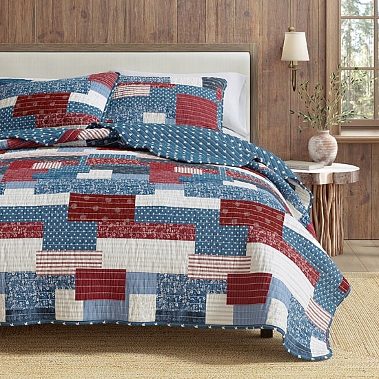 Linery Floral Patchwork Reversible Quilt Set