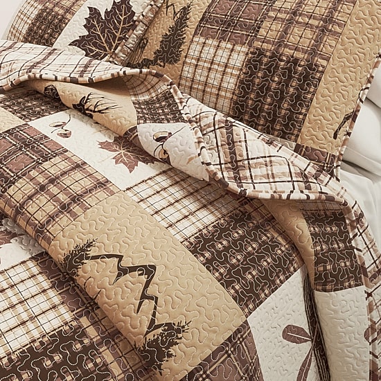 Linery Lodge Mosaic Reversible Quilt Set