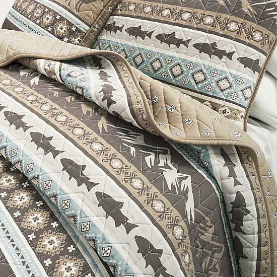 Linery Animal Stripe REVERSIBLE Quilt Set