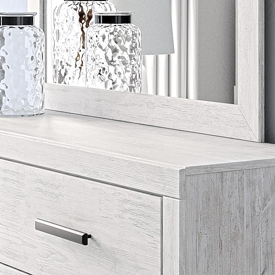 Signature Design by Ashley Chicksaw 6-Drawer Dresser and Mirror