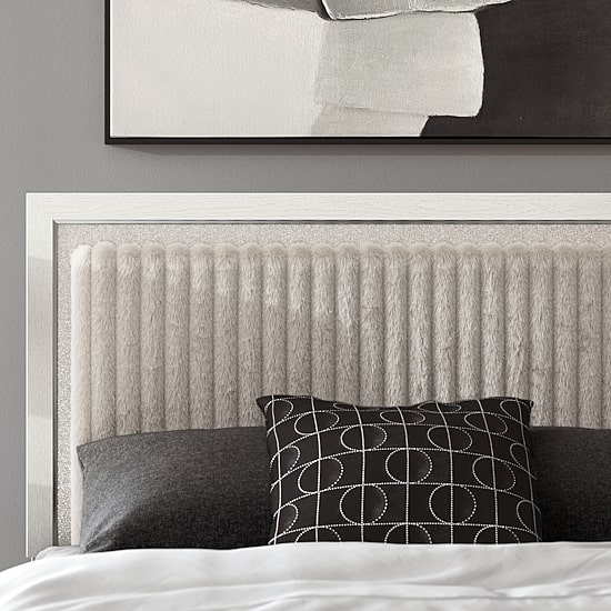 Signature Design by Ashley Rogers Upholstered Panel Bed