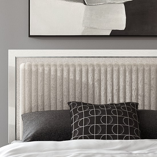 Signature Design by Ashley Rogers Upholstered Panel Platform Bed