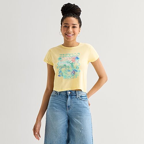 Arizona Womens Juniors Crew Neck Short Sleeve Classic Fit Graphic T-shirt In Yellow