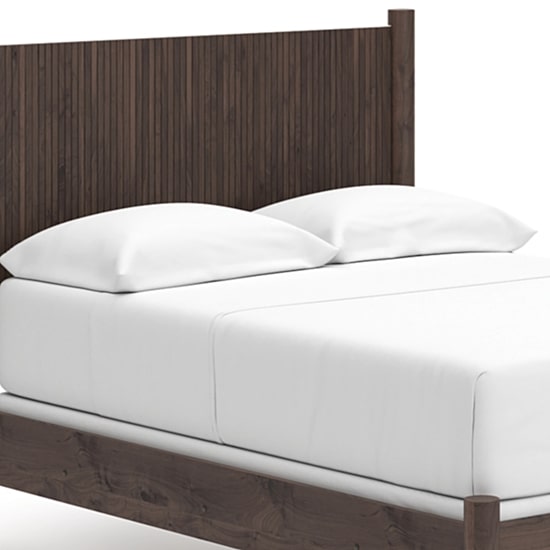 Signature Design by Ashley Serena Panel Bed