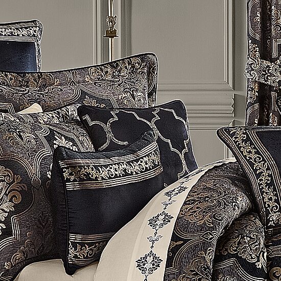 Queen Street Willow Square Throw Pillow