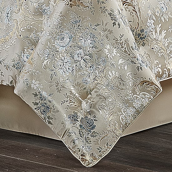 Queen Street Jillian 4-Pc. Jacquard Heavyweight Comforter Set