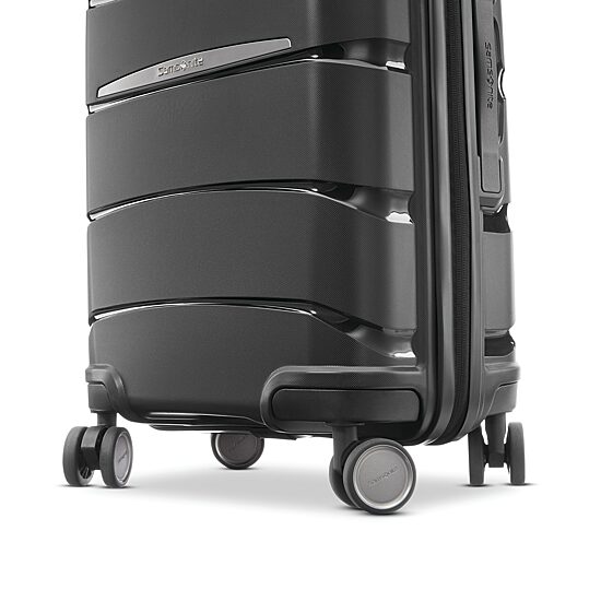 Samsonite Outline Pro 20 Inch Hardside Carry-On Spinner Luggage