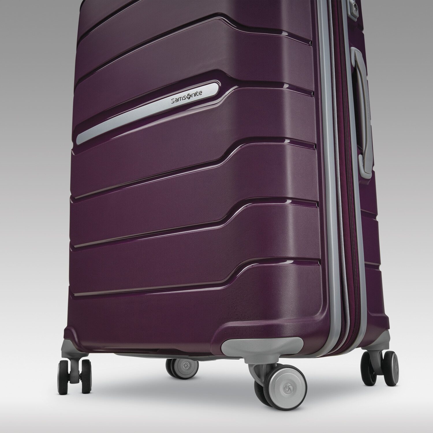 Samsonite Freeform 24 Inch Hardside Expandable Checked Spinner Luggage