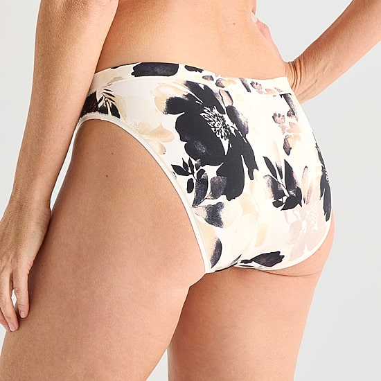 Ambrielle Super Soft Bikini Panty