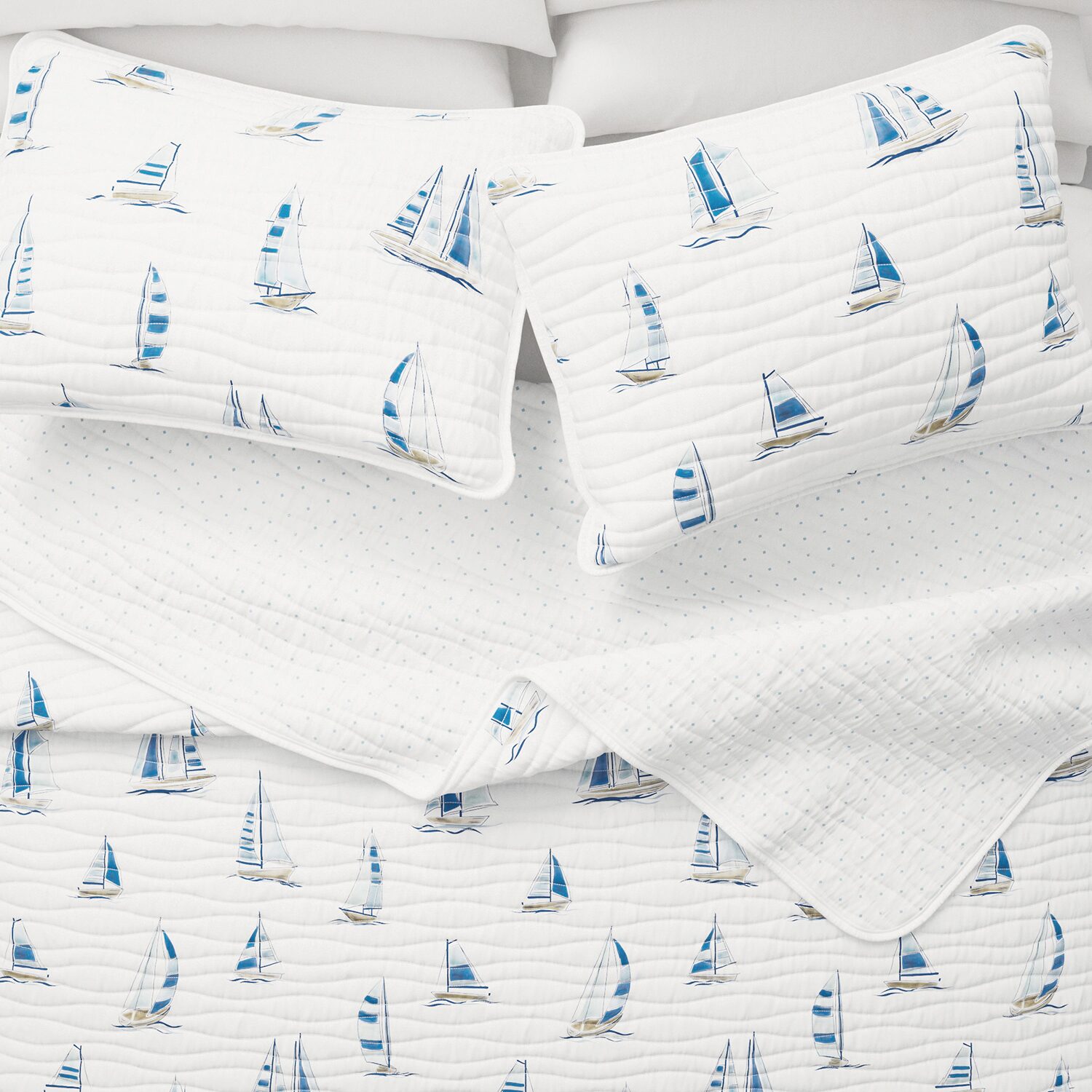 Reversible Coastal Print Quilt Set