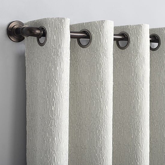 Sun Zero Noir Dimensional Thermal Extreme Grommet Top Energy Saving 100% Blackout Single Curtain Panel