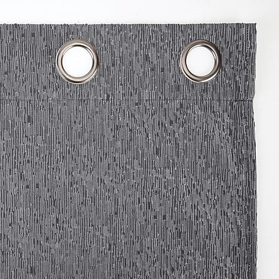 Sun Zero Noir Dimensional Thermal Extreme Grommet Top Energy Saving 100% Blackout Single Curtain Panel