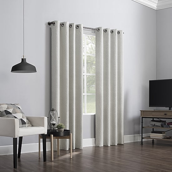 Sun Zero Noir Dimensional Thermal Extreme Grommet Top Energy Saving 100% Blackout Single Curtain Panel