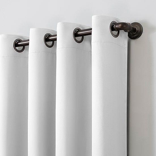 Sun Zero Oslo Grommet Top Energy Saving 100% Blackout Single Curtain Panel