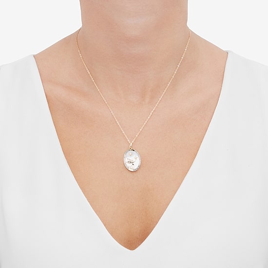 "Mom" Womens White Mother Of Pearl Sterling Silver Heart 18 Inch Pendant Necklace